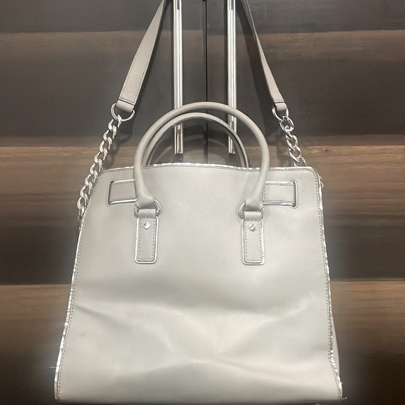 Michael kors hand bag - Picture 4 of 5